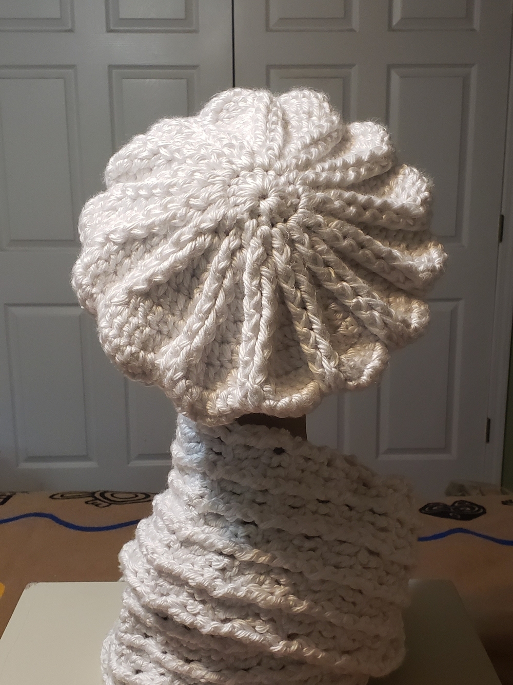 Hand Crafted Cream Knit Beret with Matching Fringe Scarf - Picture 3 of 8